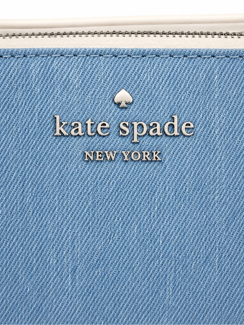 NWT Kate Spade Lucy Denim Zip Wristlet with Cream Leather Trim - Picture 3 of 6